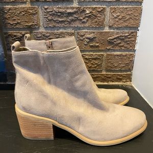 Abound Tan Suede Booties